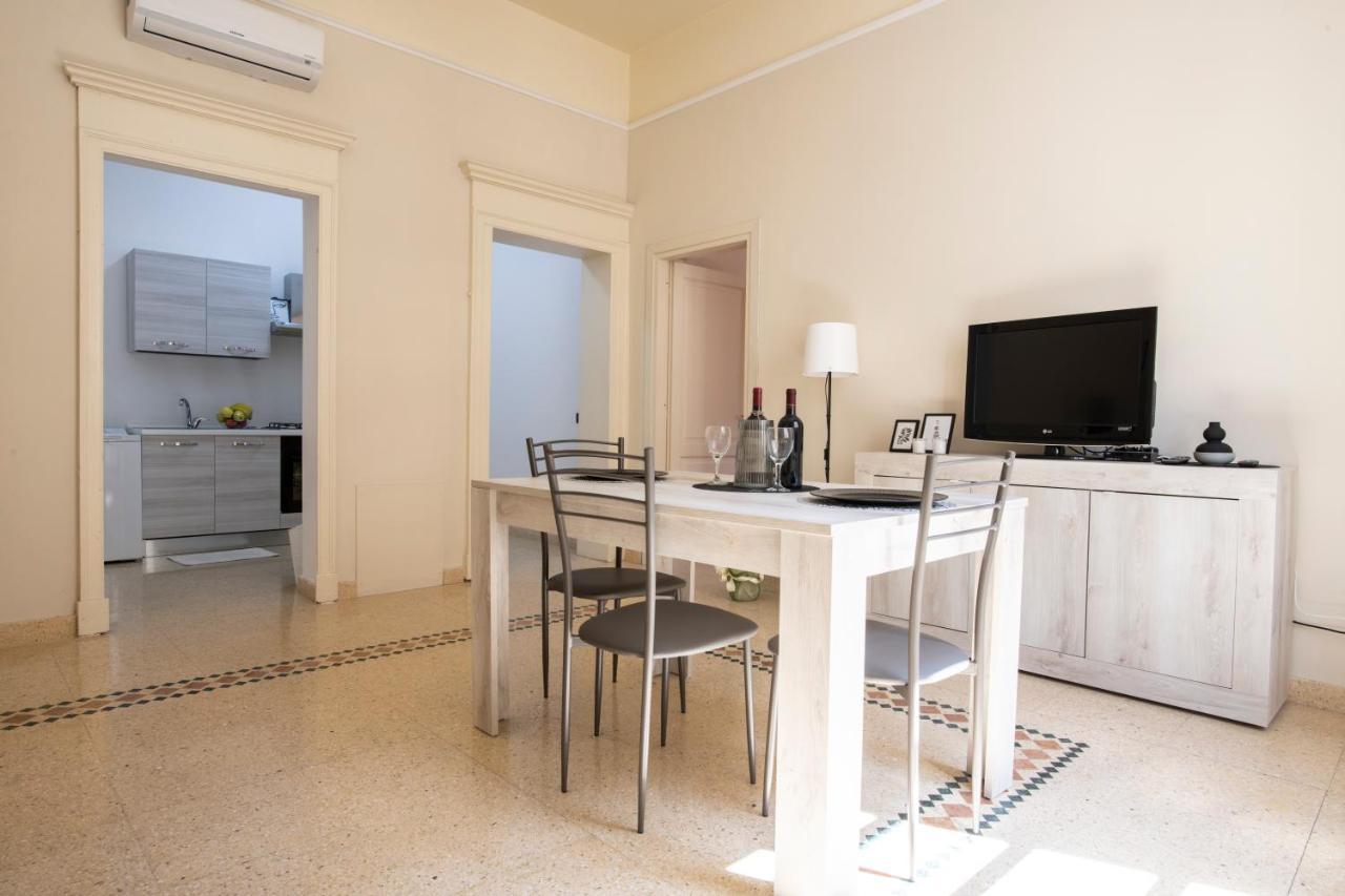Corner Cavour Apartment Sassari Dış mekan fotoğraf