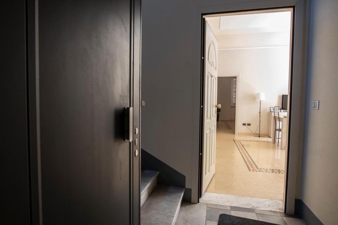 Corner Cavour Apartment Sassari Dış mekan fotoğraf