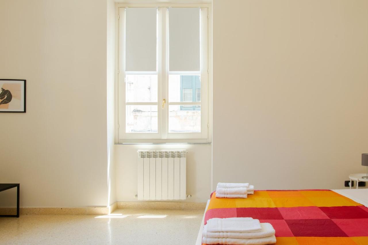 Corner Cavour Apartment Sassari Dış mekan fotoğraf